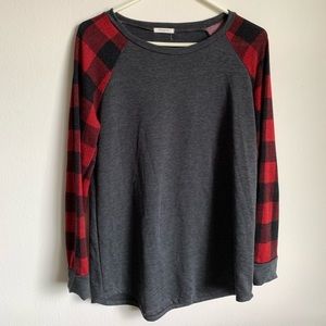 Cute Plaid Sleeve Shirt